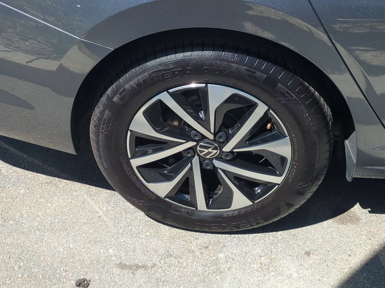 Used 2025 Volkswagen Jetta S FWD image 29