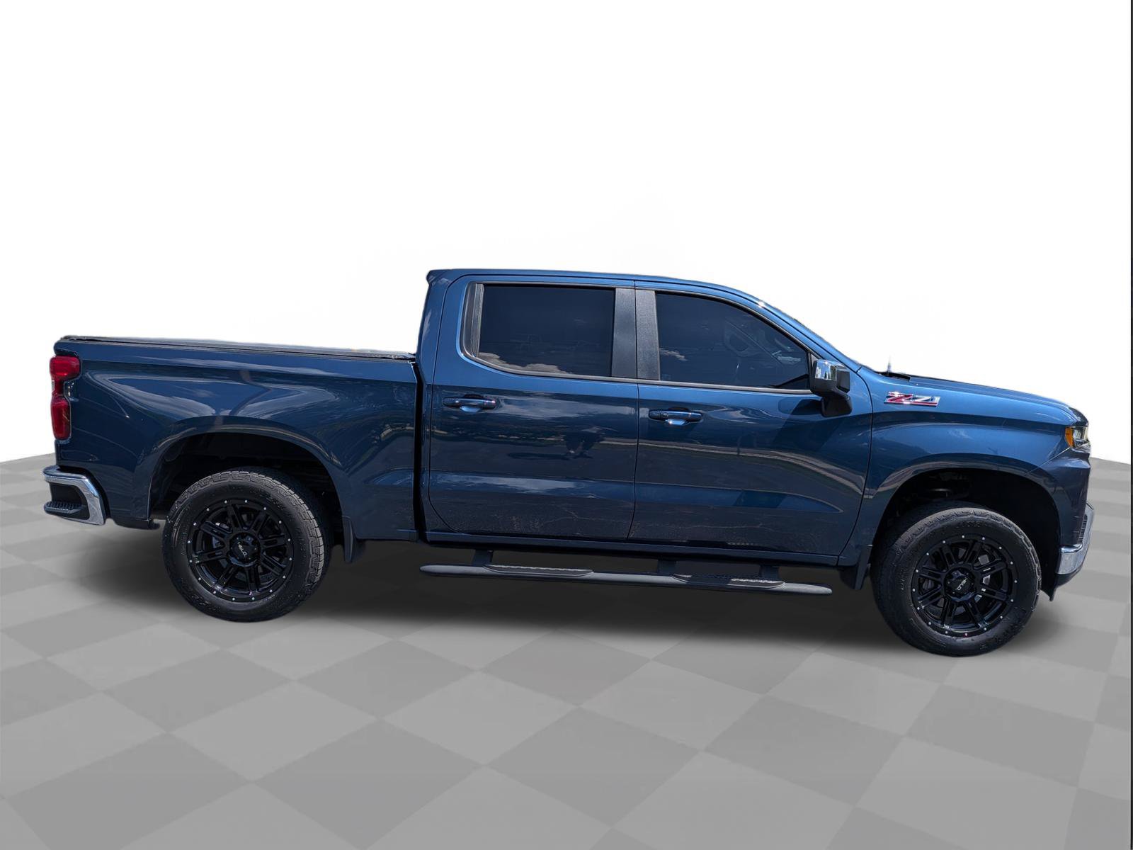 Certified 2019 Chevrolet Silverado 1500 LT w/ All-Star Edition AWD/4WD image 3
