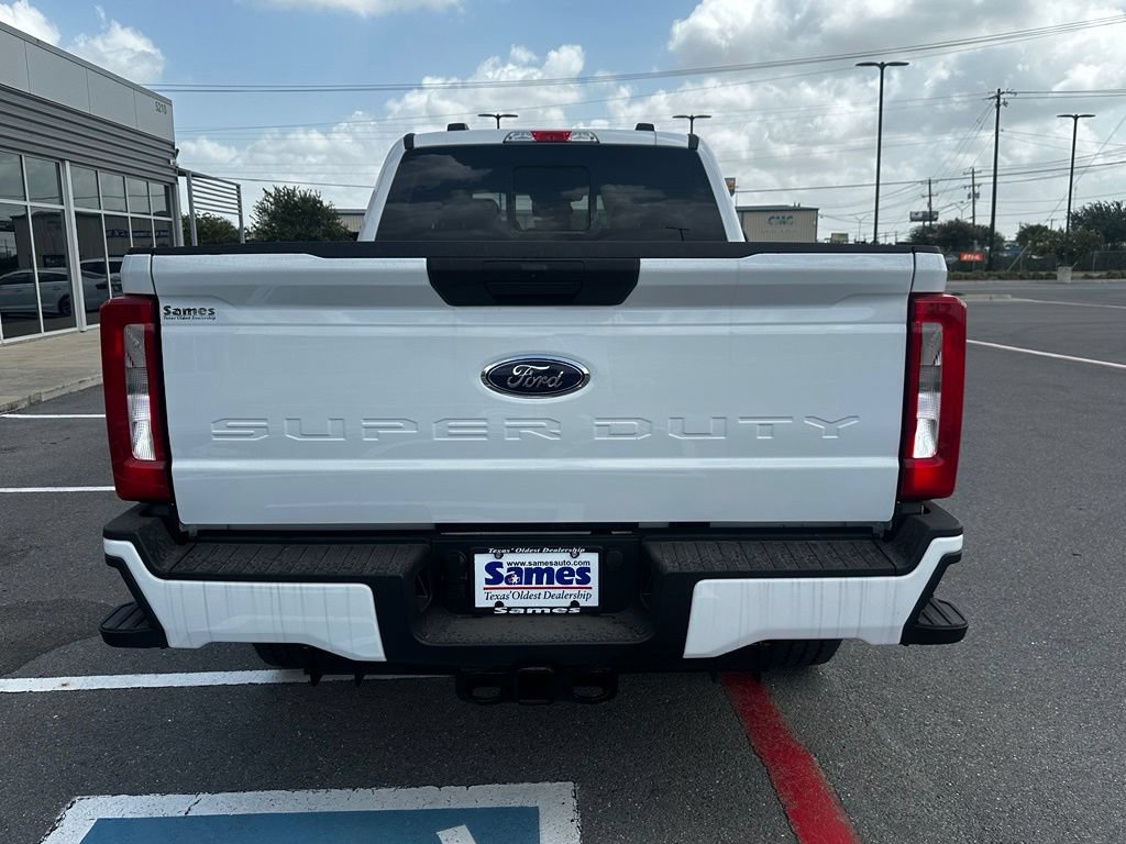 Used 2026 Ford F250 XL w/ STX Appearance Package AWD/4WD image 8