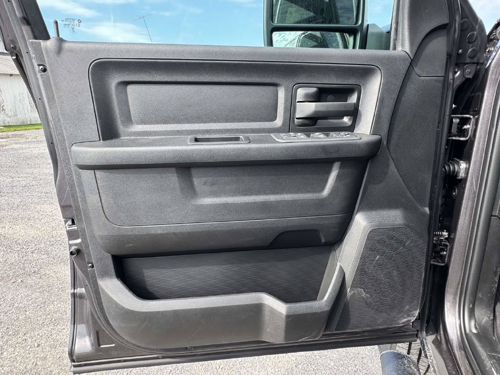 New 2026 RAM 2500 Tradesman AWD/4WD image 25