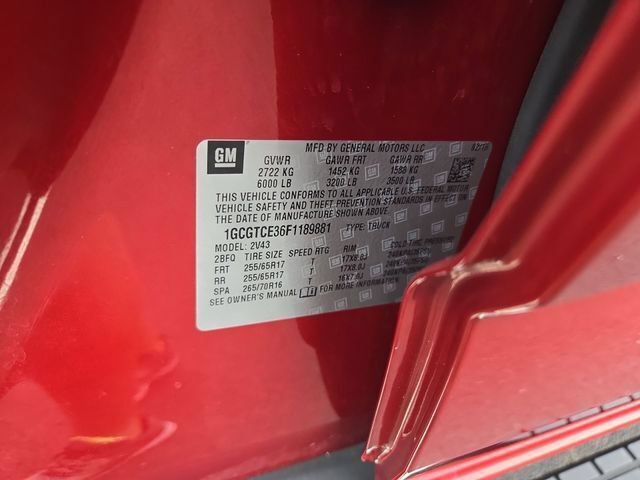 Used 2015 Chevrolet Colorado Z71 AWD/4WD image 39
