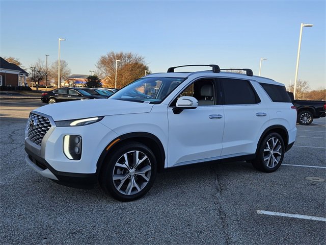 Used 2022 Hyundai Palisade SEL w/ Premium Package image 3
