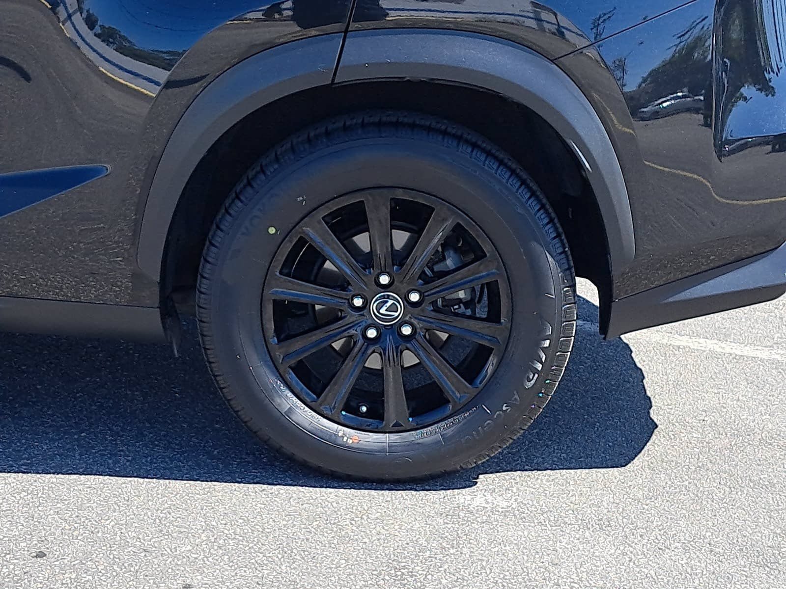 Used 2018 Lexus NX 300h AWD w/ Comfort Package image 36