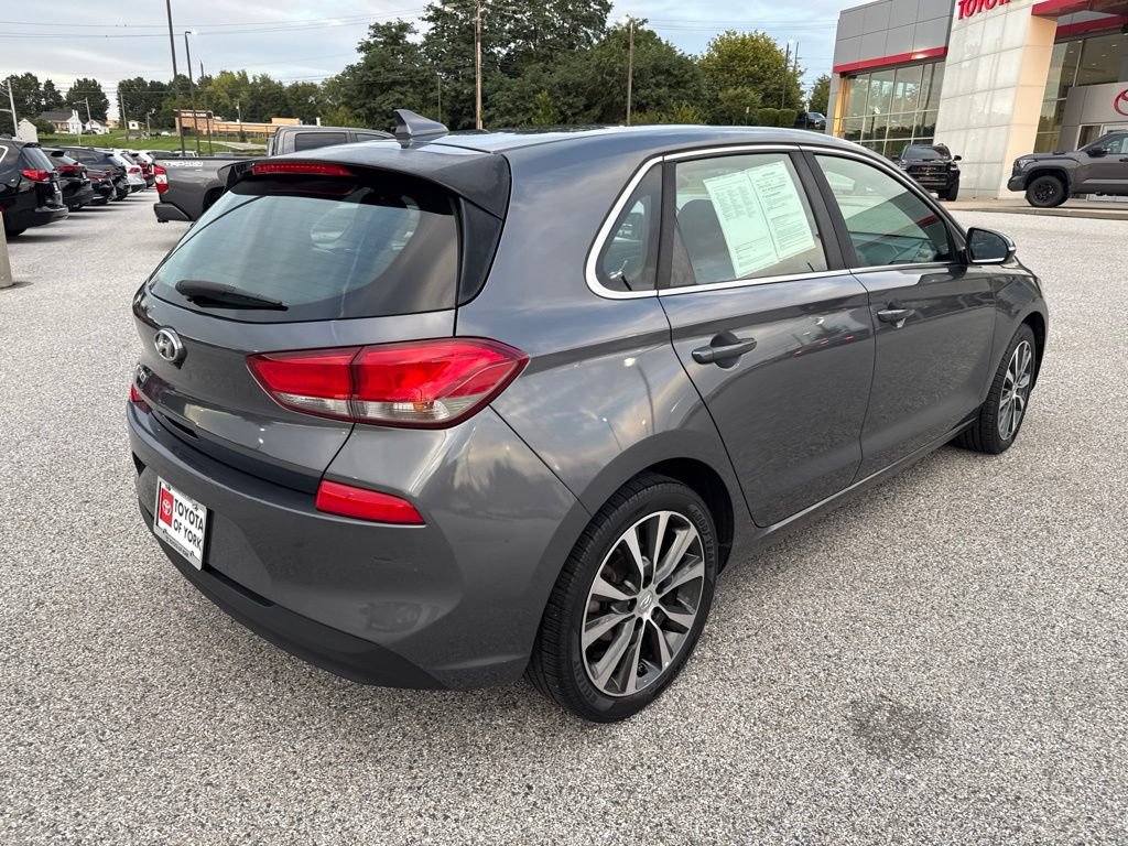Used 2018 Hyundai Elantra GT w/ Style Package 02 FWD image 5