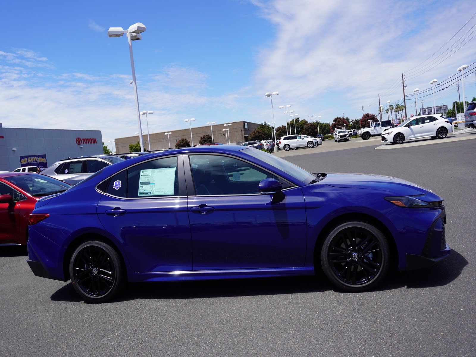 New 2026 Toyota Camry SE FWD image 4