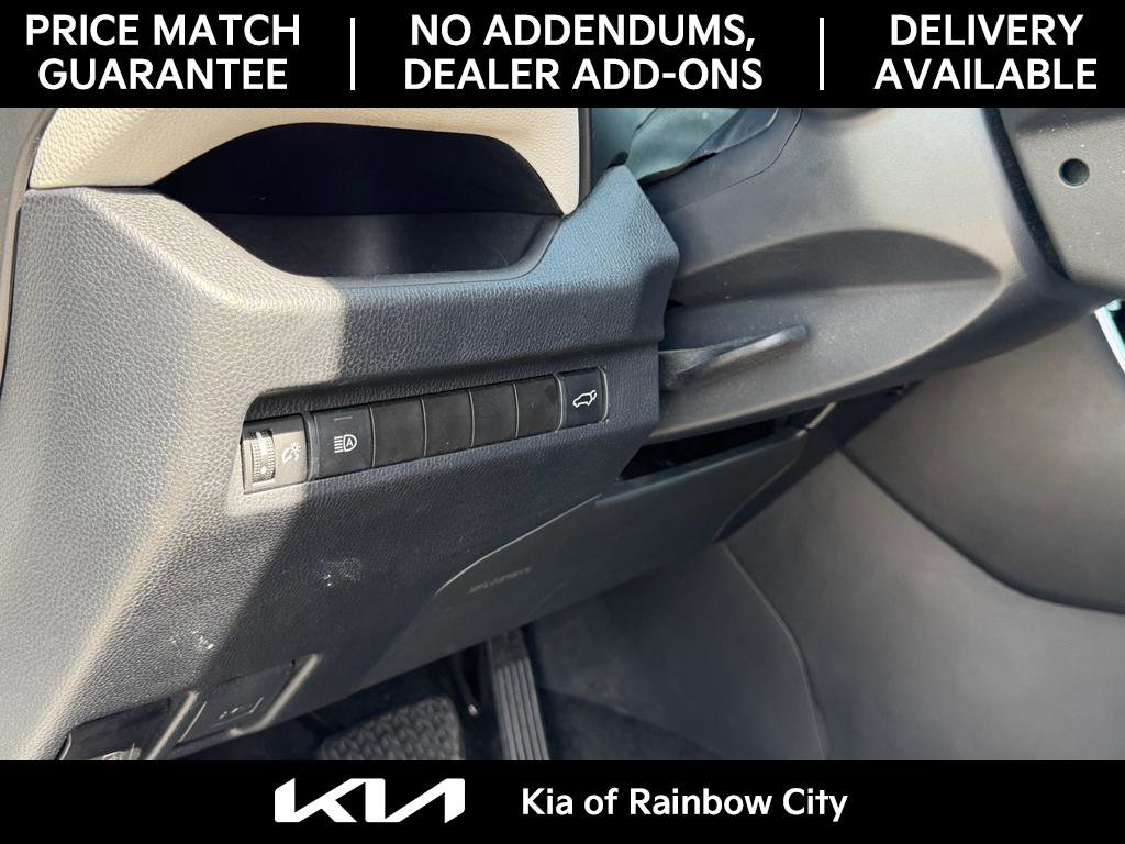 Used 2023 Toyota RAV4 XLE w/ Convenience Package FWD image 15