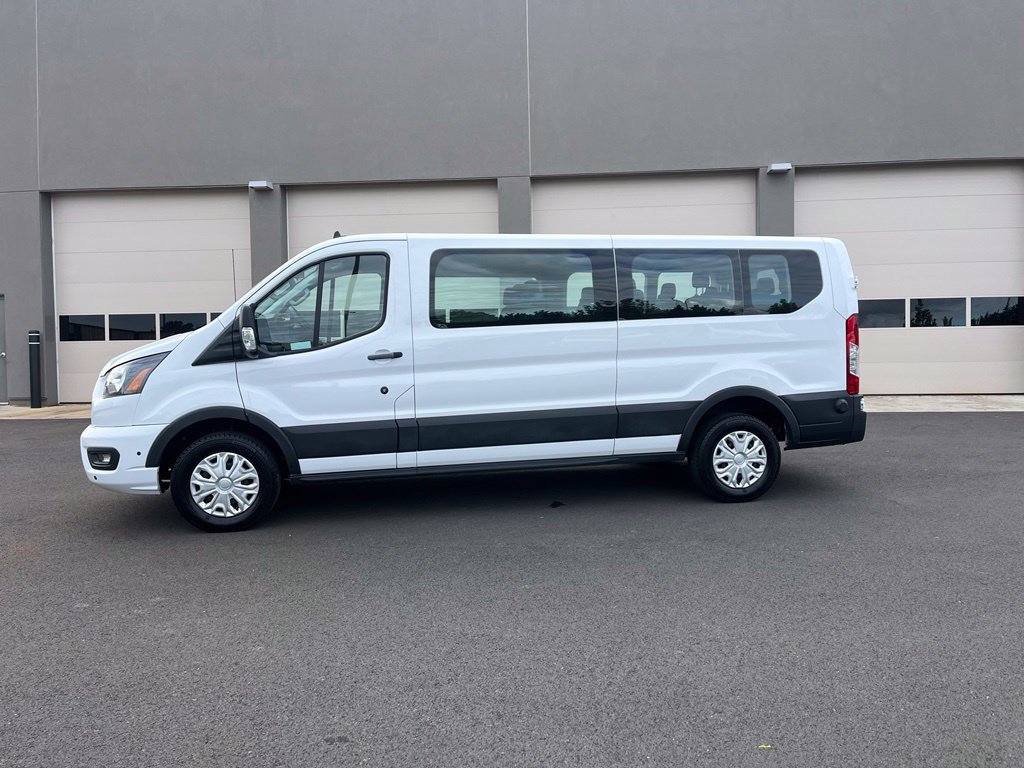 Used 2024 Ford Transit 350 XLT RWD image 4