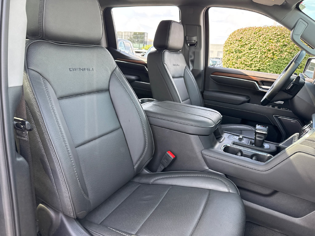 Certified 2025 GMC Sierra 1500 Denali AWD/4WD image 38