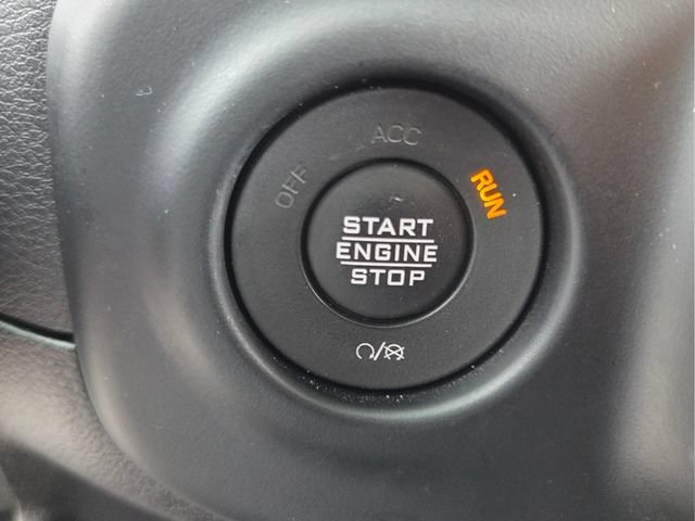 Used 2021 Jeep Wrangler Sport AWD/4WD image 28