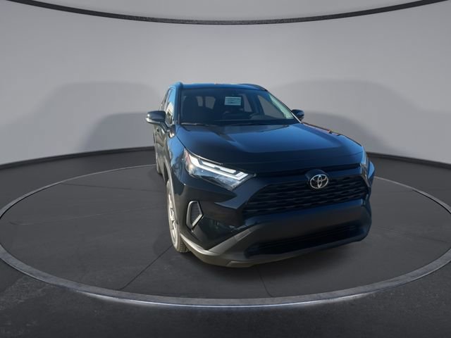 New 2025 Toyota RAV4 XLE image 12