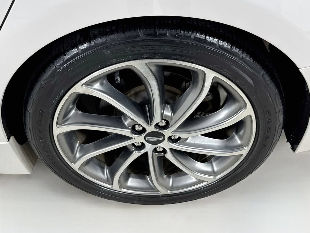 Used 2019 Lincoln MKZ Reserve w/ Reserve Plus Package FWD image 40