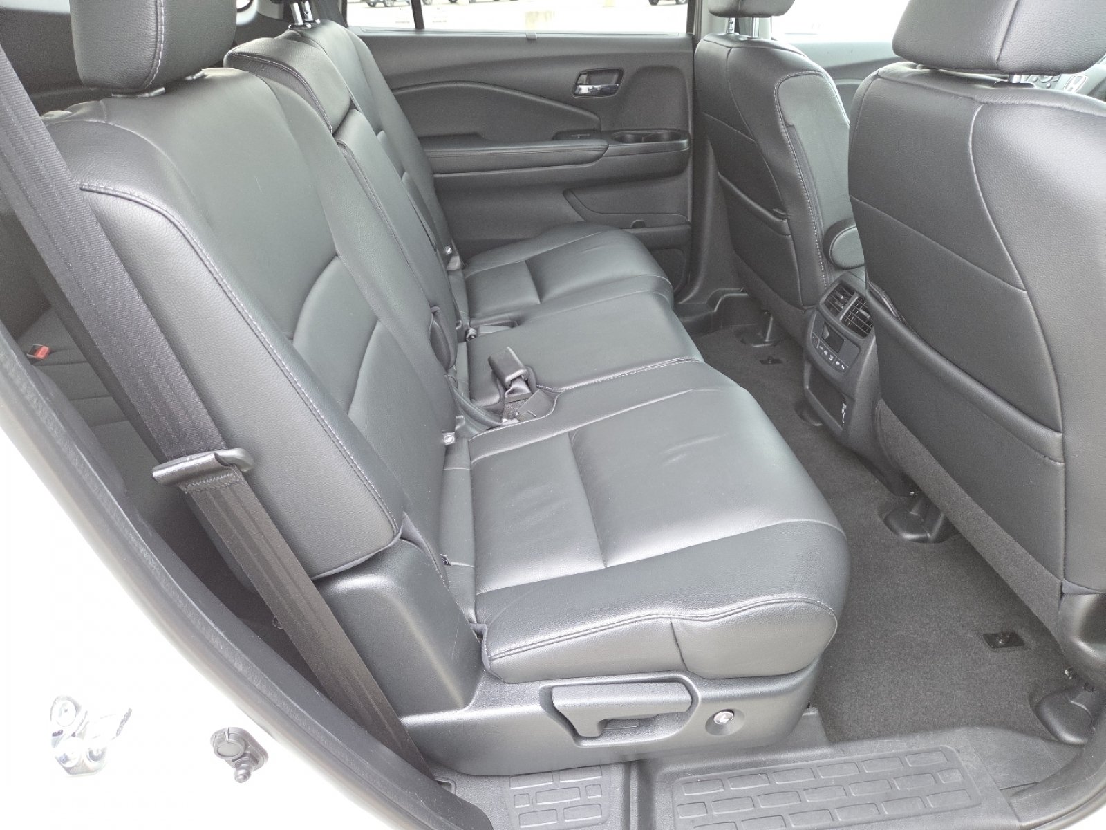 Used 2019 Honda Pilot EX-L image 22