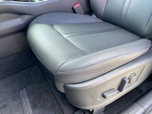 New 2025 Kia Sorento EX image 25