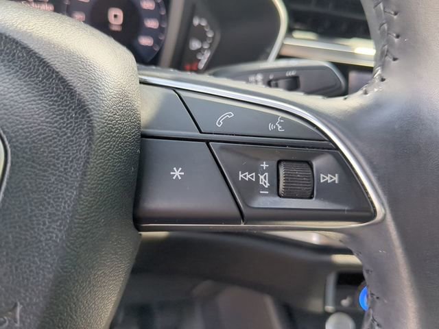 Used 2020 Audi Q3 2.0T Premium w/ Convenience Package image 29