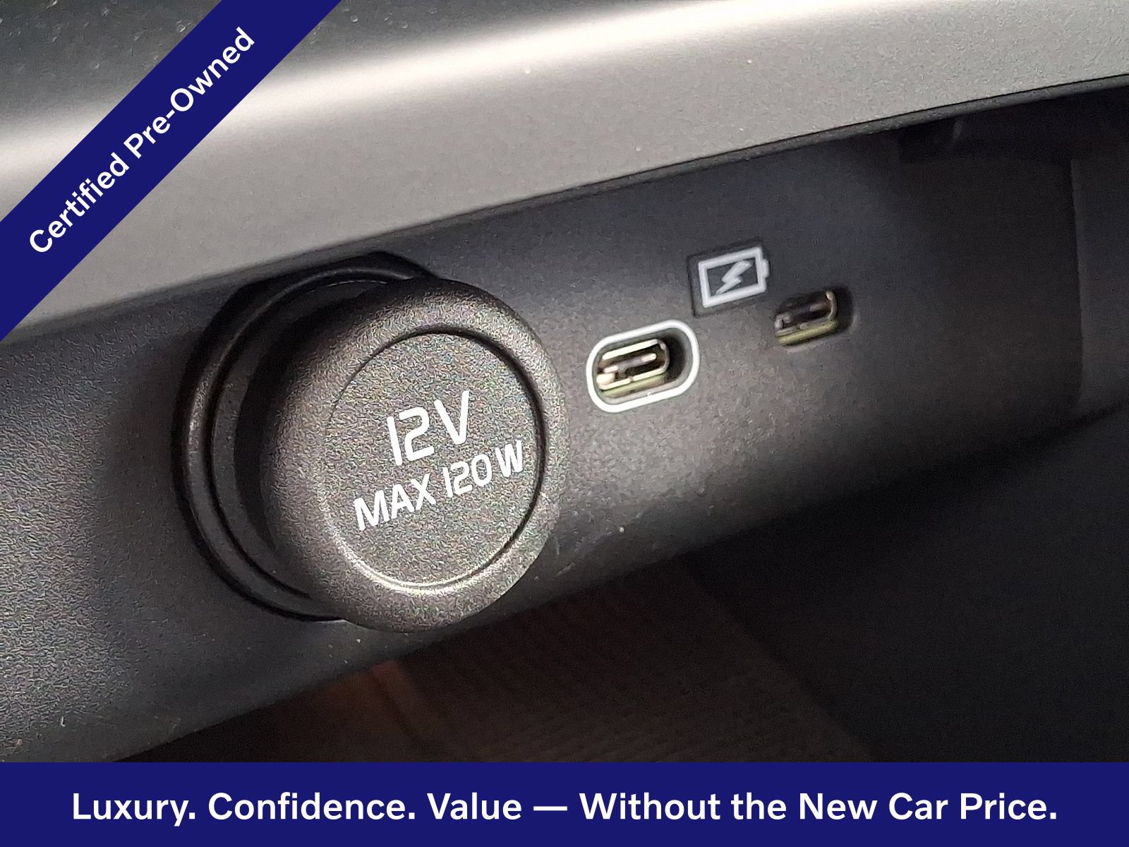 Certified 2025 Volvo XC40 B5 Ultra AWD/4WD image 27