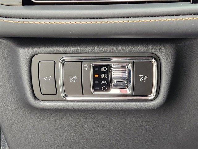 New 2025 Lincoln Aviator Black Label image 21