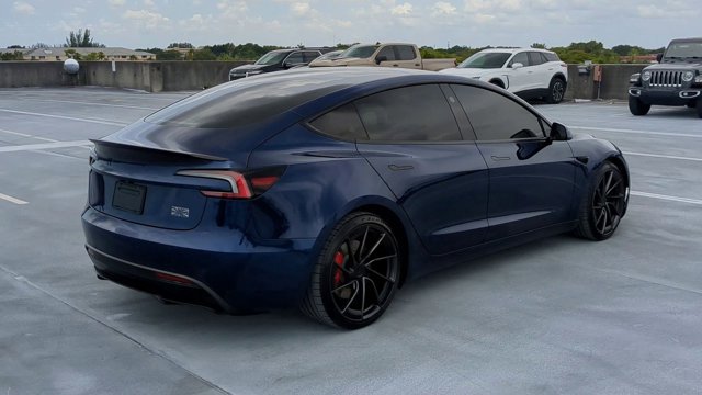 Used 2024 Tesla Model 3 Performance AWD/4WD image 2