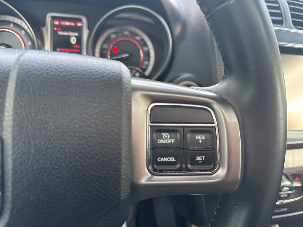 Used 2018 Dodge Journey Crossroad w/ Nav & Sun Group FWD image 19