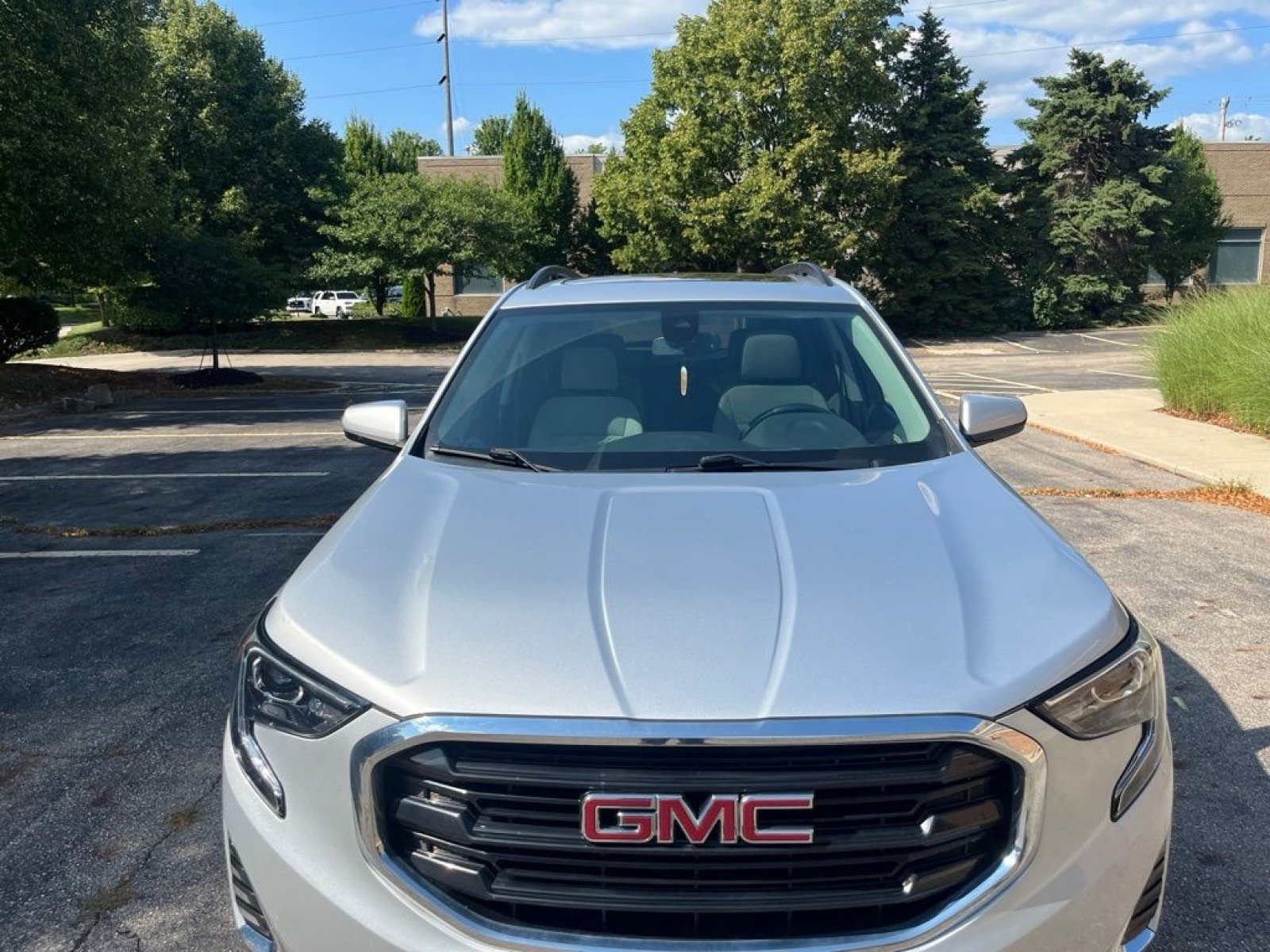 Used 2020 GMC Terrain SLE w/ Driver Convenience Package FWD image 6