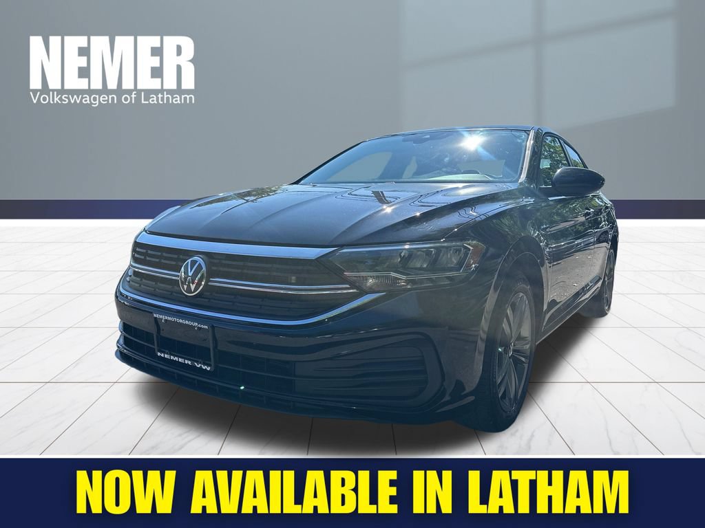 Used 2024 Volkswagen Jetta SE
