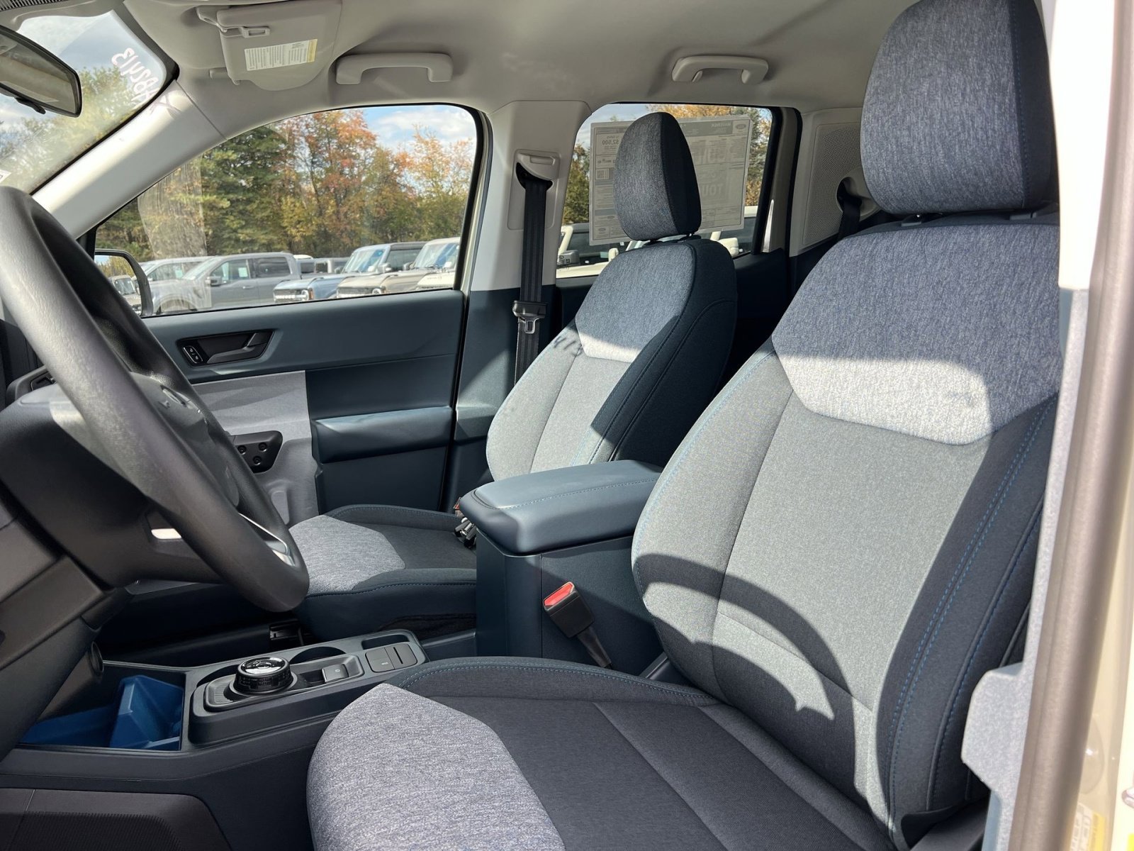 New 2025 Ford Maverick XLT image 13