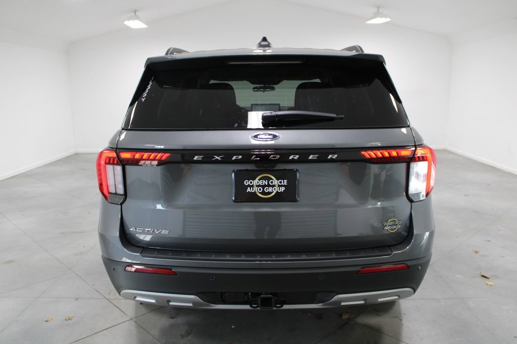 New 2026 Ford Explorer Active w/ Active Comfort Package image 7