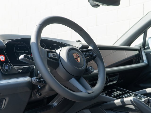 New 2026 Porsche Cayenne E-Hybrid image 4