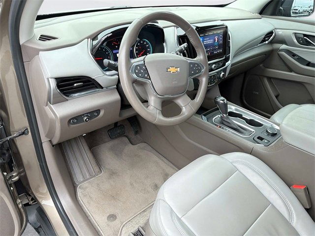 Used 2020 Chevrolet Traverse LT w/ LT Premium Package image 30