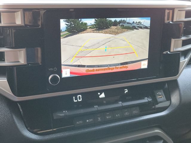 Used 2025 Toyota Tundra SR5 w/ SR5 Convenience Package AWD/4WD image 15