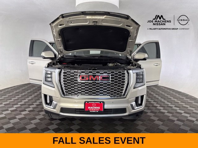 Used 2021 GMC Yukon Denali w/ Denali Premium Package AWD/4WD image 29