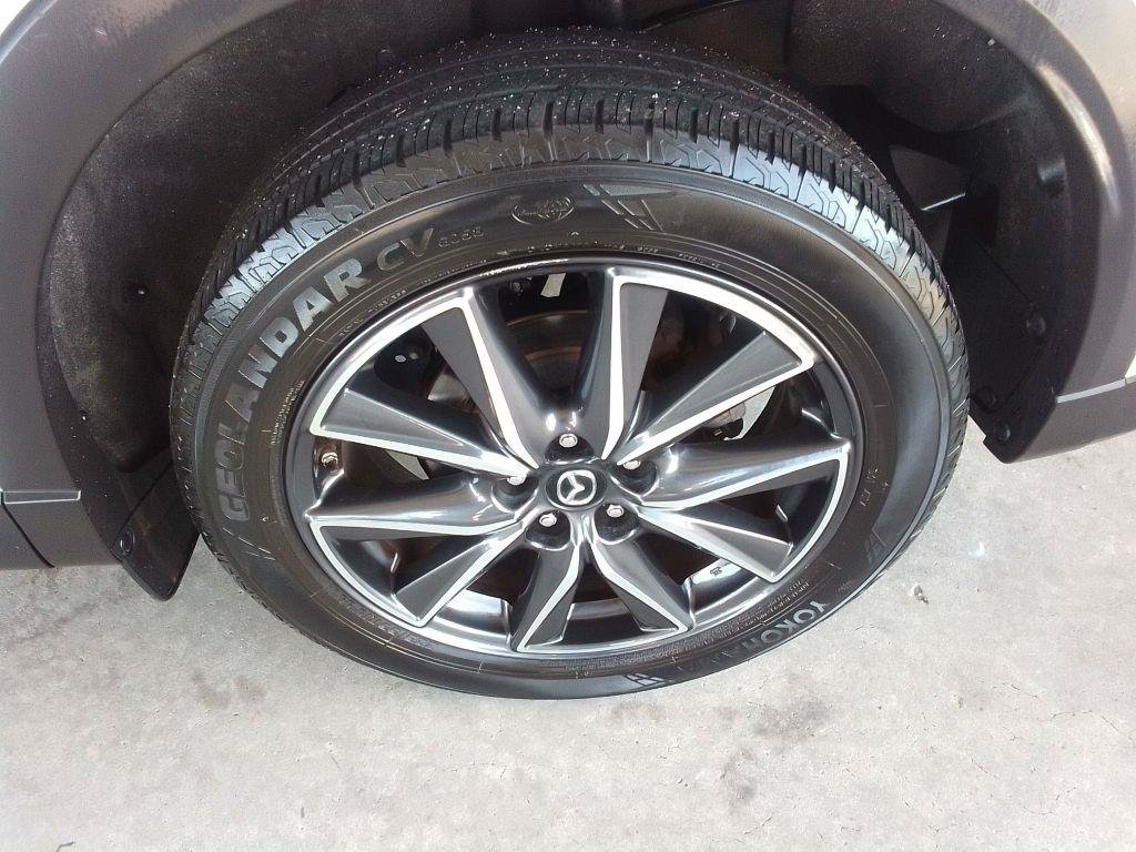 Used 2018 MAZDA CX-5 Touring w/ Preferred Equipment Package FWD image 27