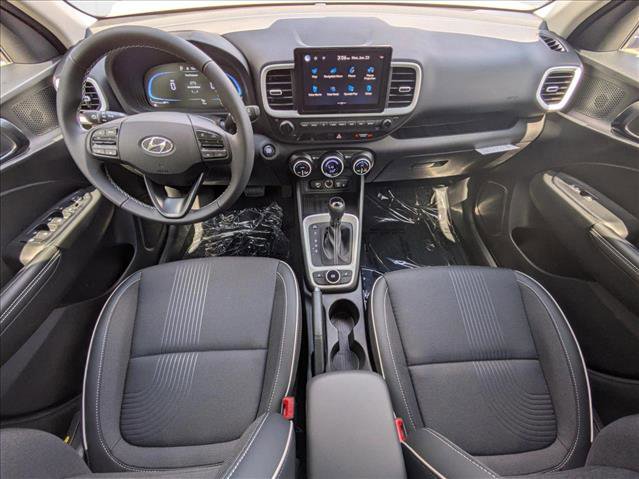 New 2025 Hyundai Venue Limited FWD image 3