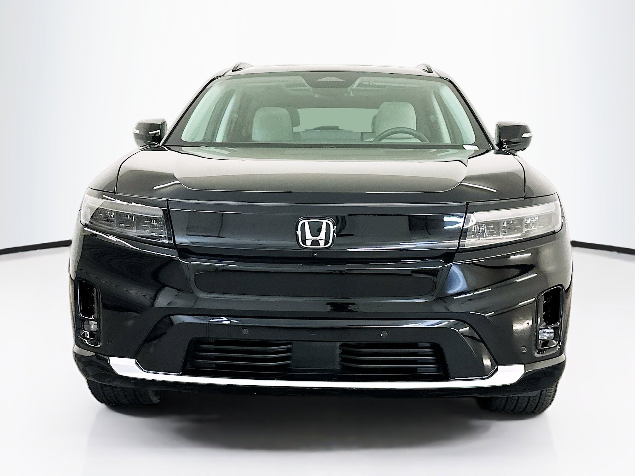 Used 2025 Honda Prologue Elite image 2
