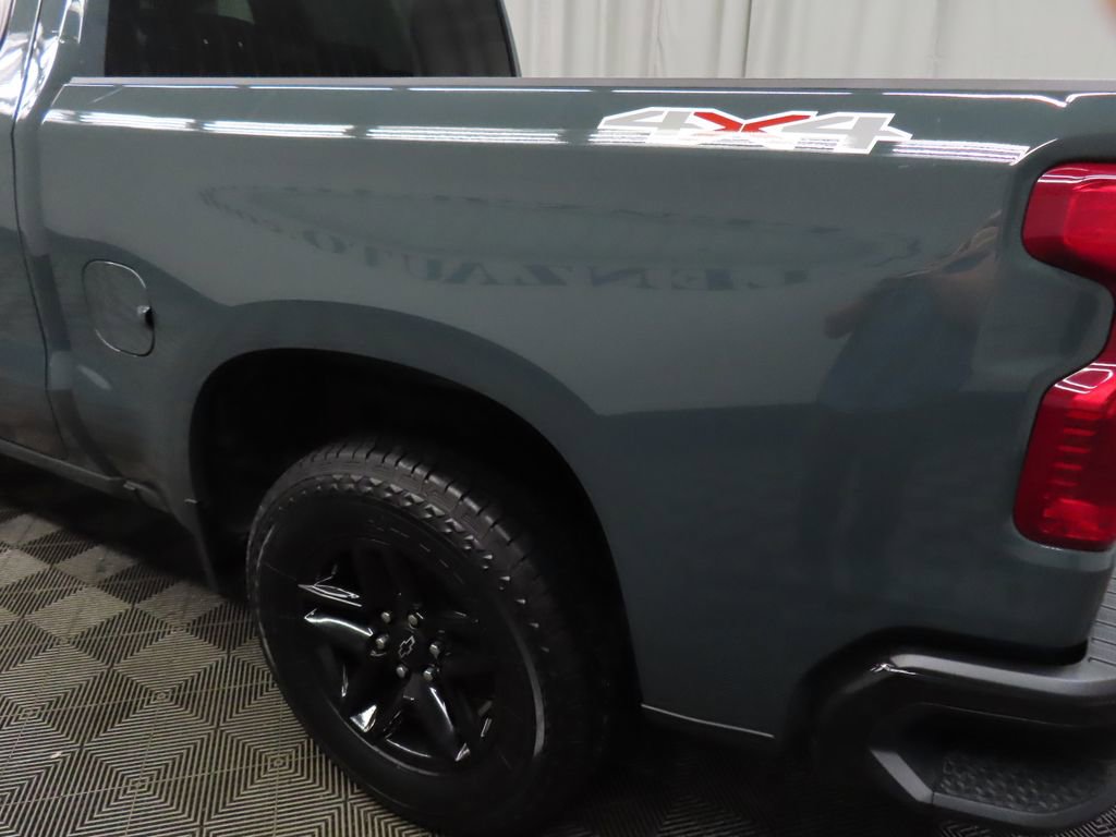 Used 2025 Chevrolet Silverado 1500 LT image 39