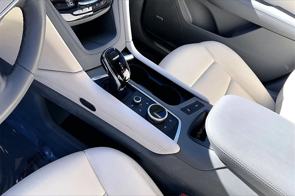 Certified 2022 Cadillac XT5 Premium Luxury image 18