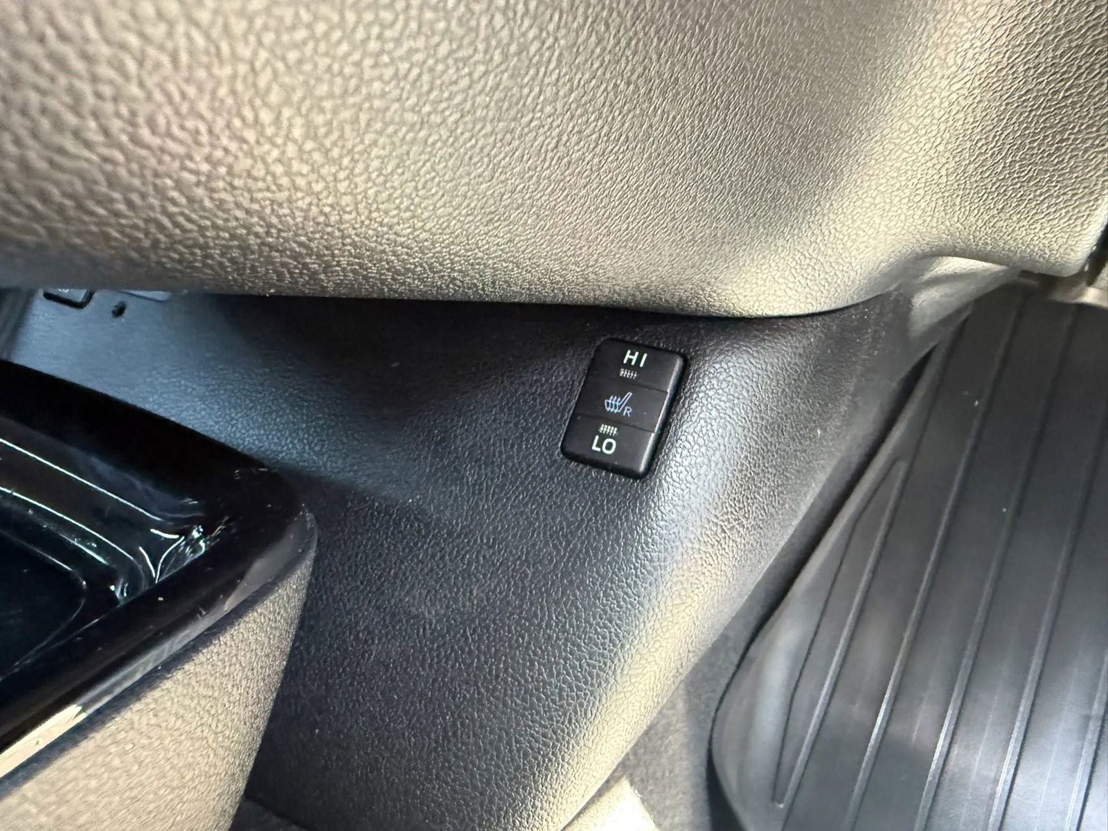 Used 2019 Toyota Prius Prime Advanced FWD image 45
