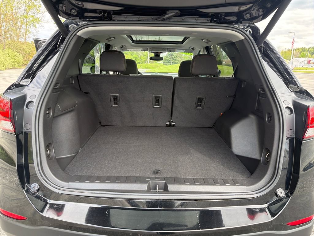 Used 2023 Chevrolet Equinox LT AWD/4WD image 27
