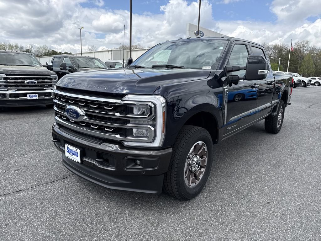 Used 2024 Ford F250 King Ranch image 3