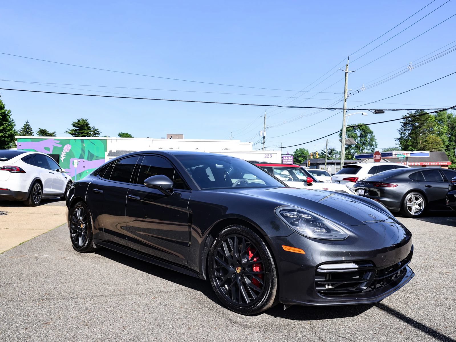 Used 2020 Porsche Panamera GTS w/ Premium Package Plus AWD/4WD image 3
