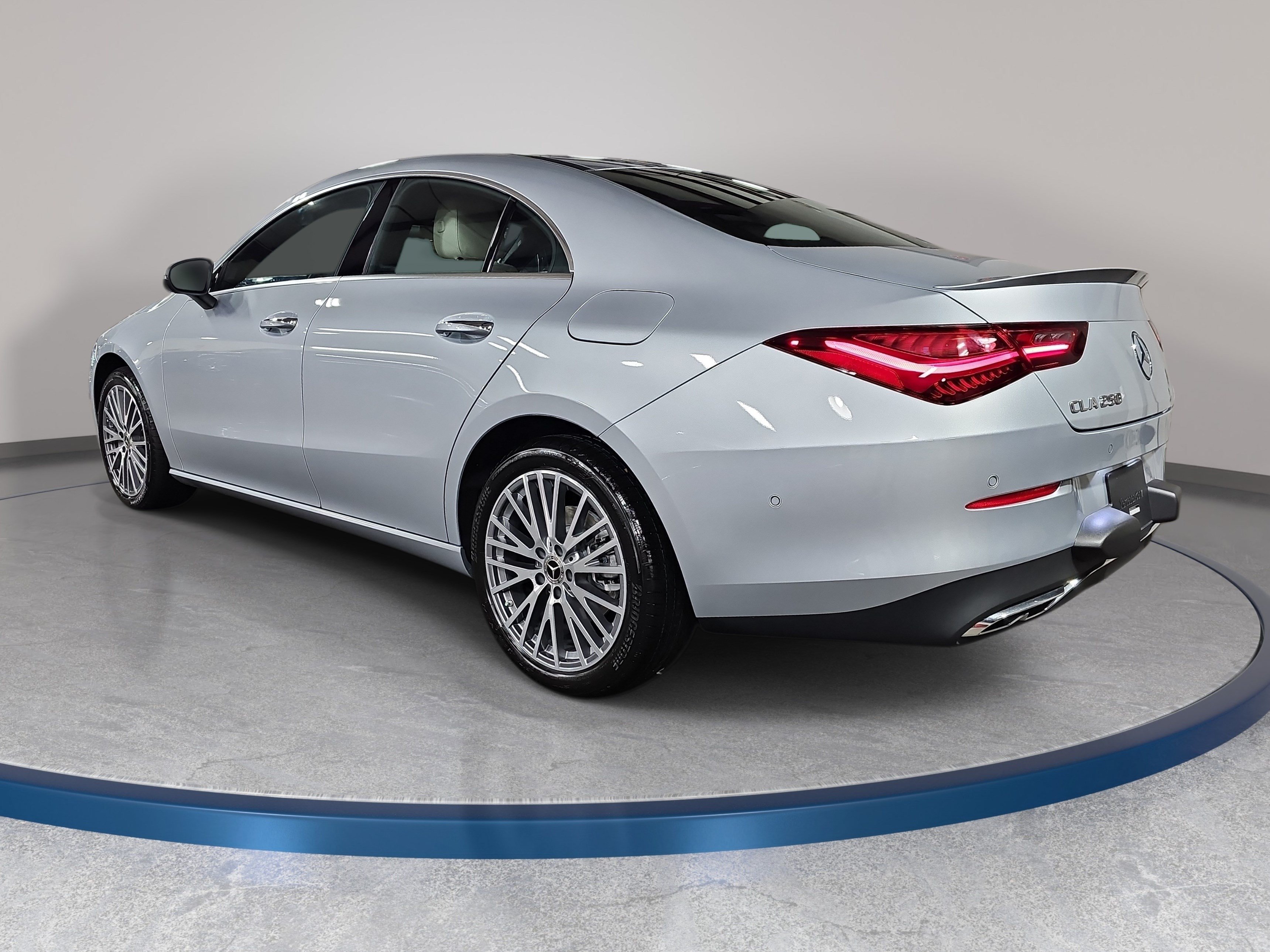 Used 2026 Mercedes-Benz CLA 250 image 8