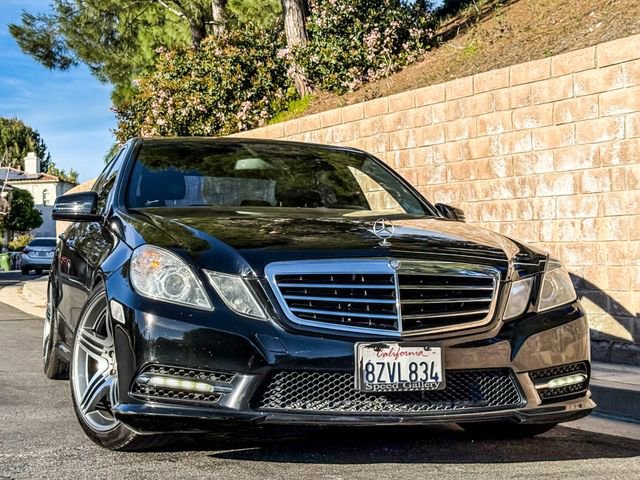 Used 2013 Mercedes-Benz E 350 Sedan image 3
