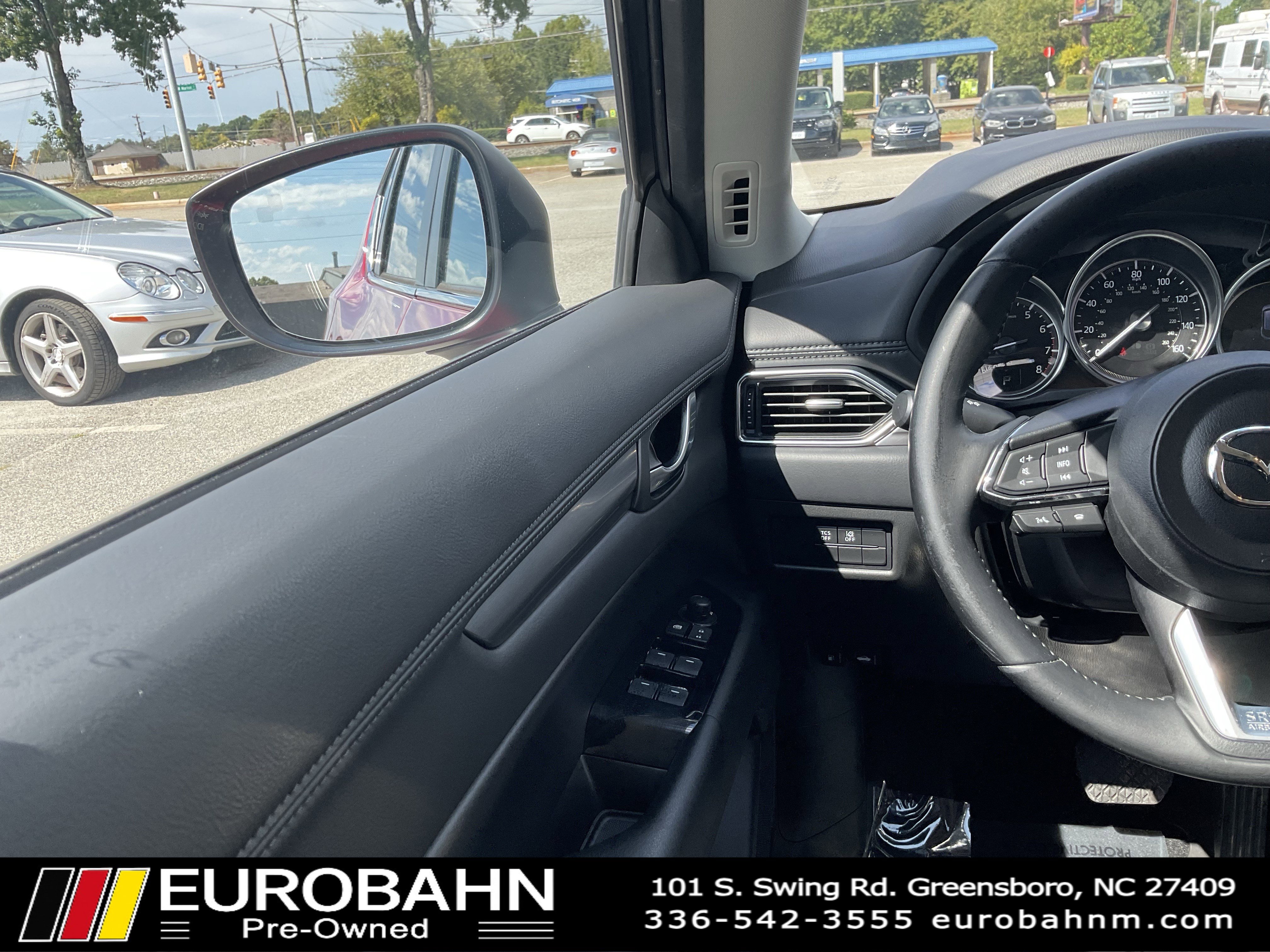 Used 2021 MAZDA CX-5 Touring image 13