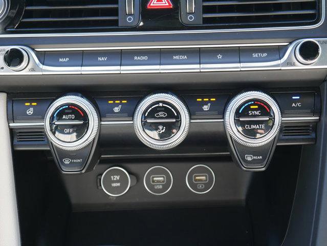 Used 2022 Genesis G70 3.3T image 19