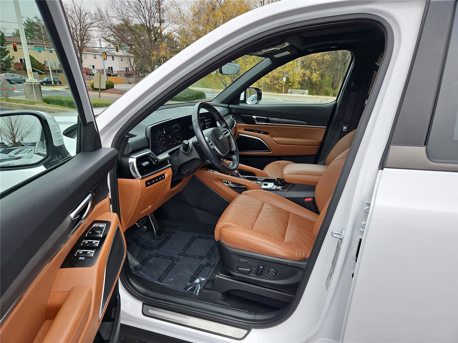 Used 2025 Kia Telluride SX X-Line image 14