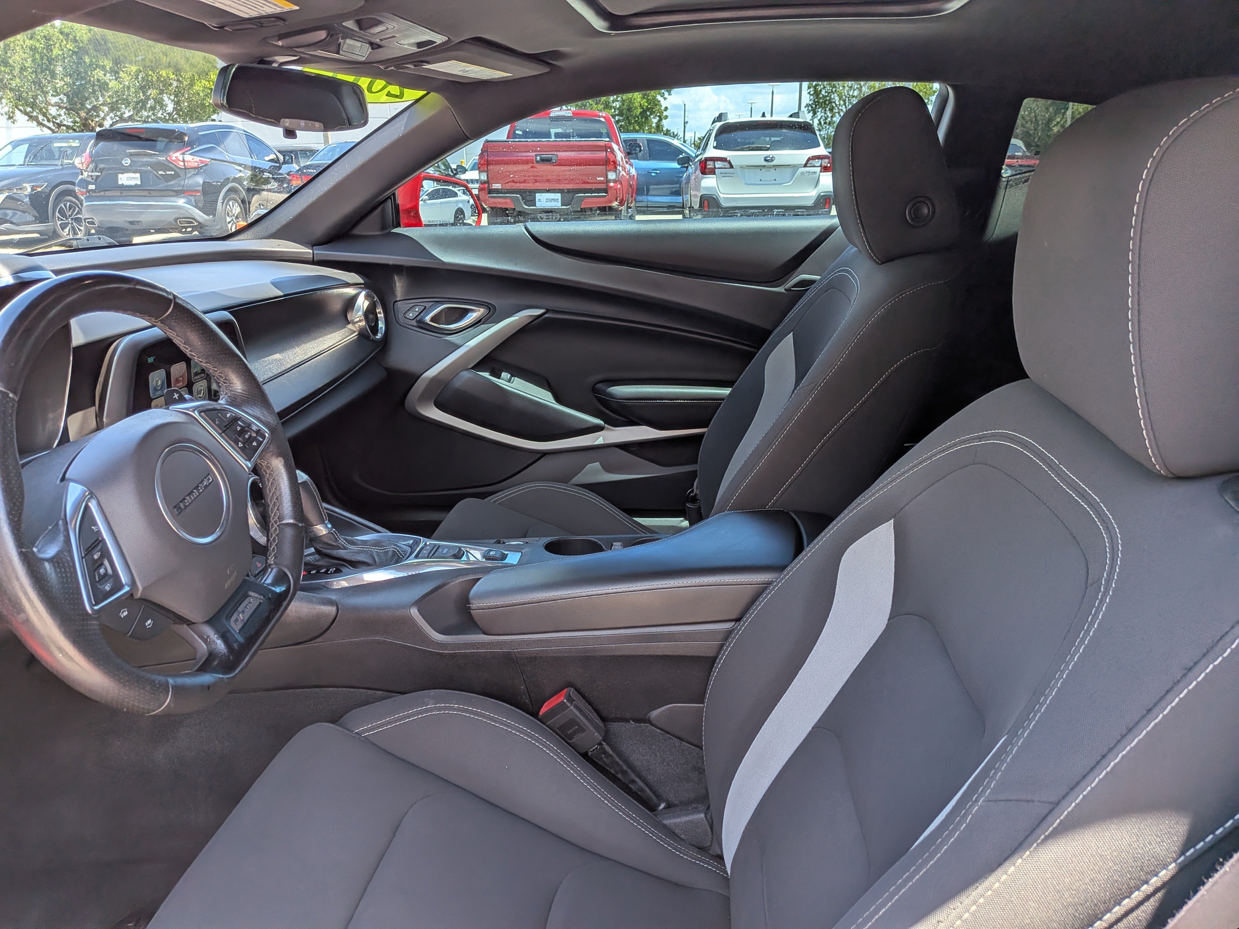 Used 2017 Chevrolet Camaro SS RWD image 17
