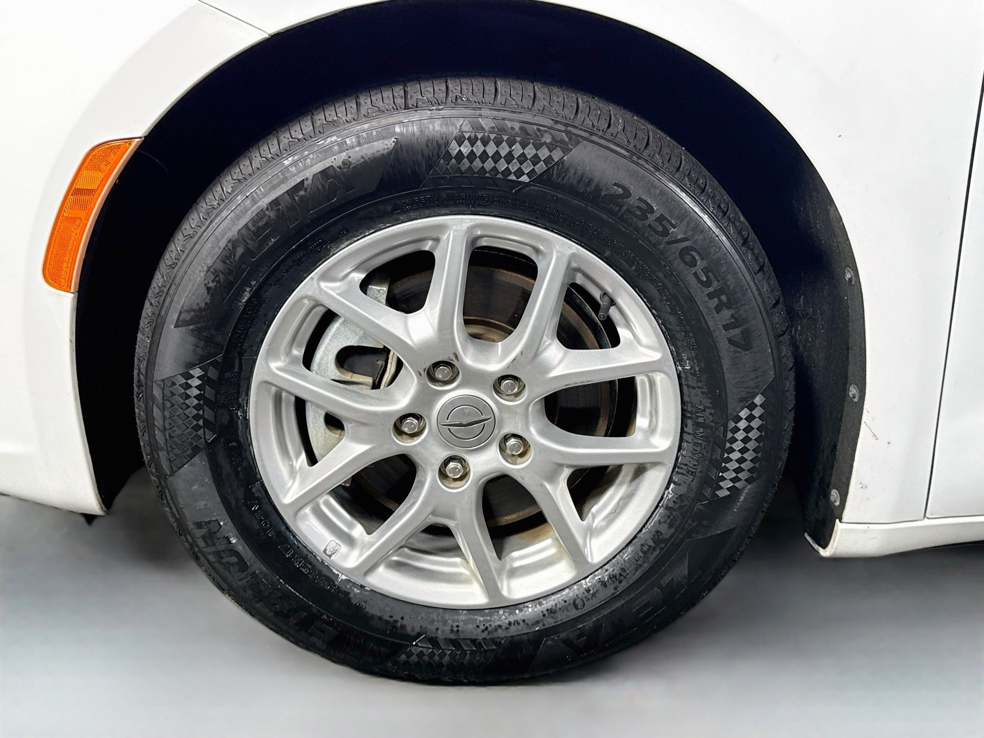 Used 2022 Chrysler Pacifica Touring-L FWD image 38