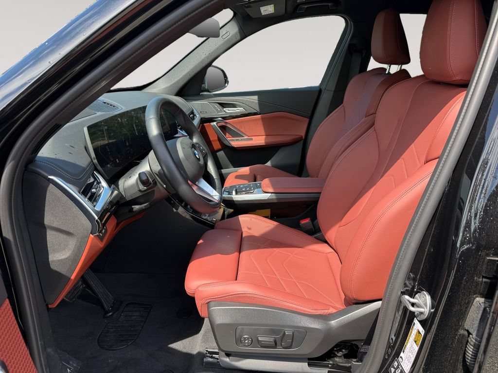 Certified 2026 BMW X1 xDrive28i AWD/4WD image 9