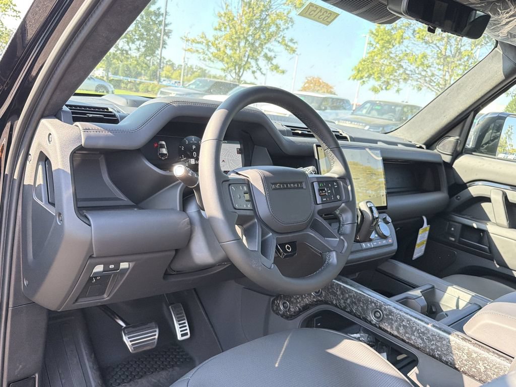 New 2026 Land Rover Defender 110 OCTA AWD/4WD image 10