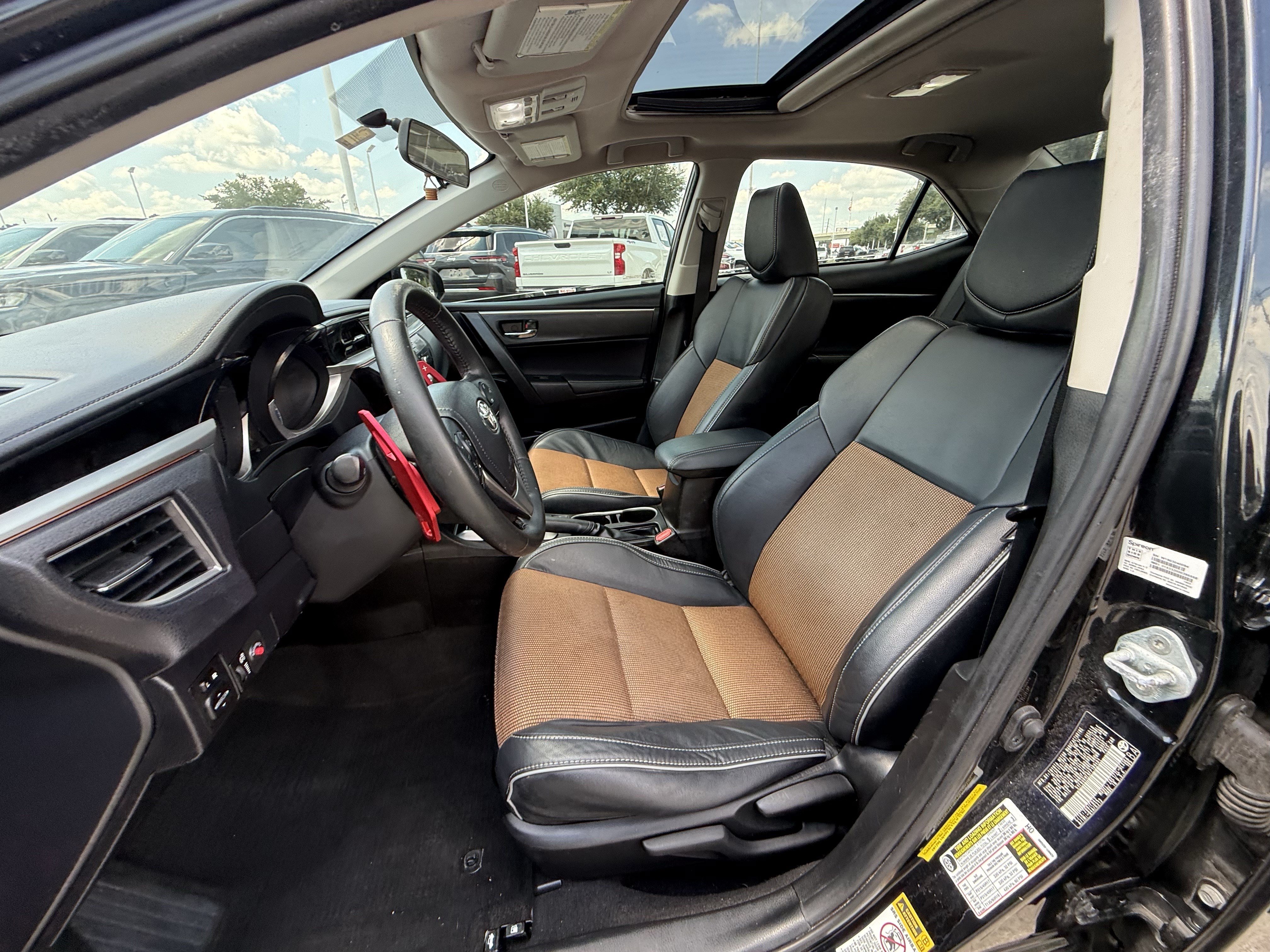 Used 2015 Toyota Corolla S w/ Driver Convenience Package FWD image 28