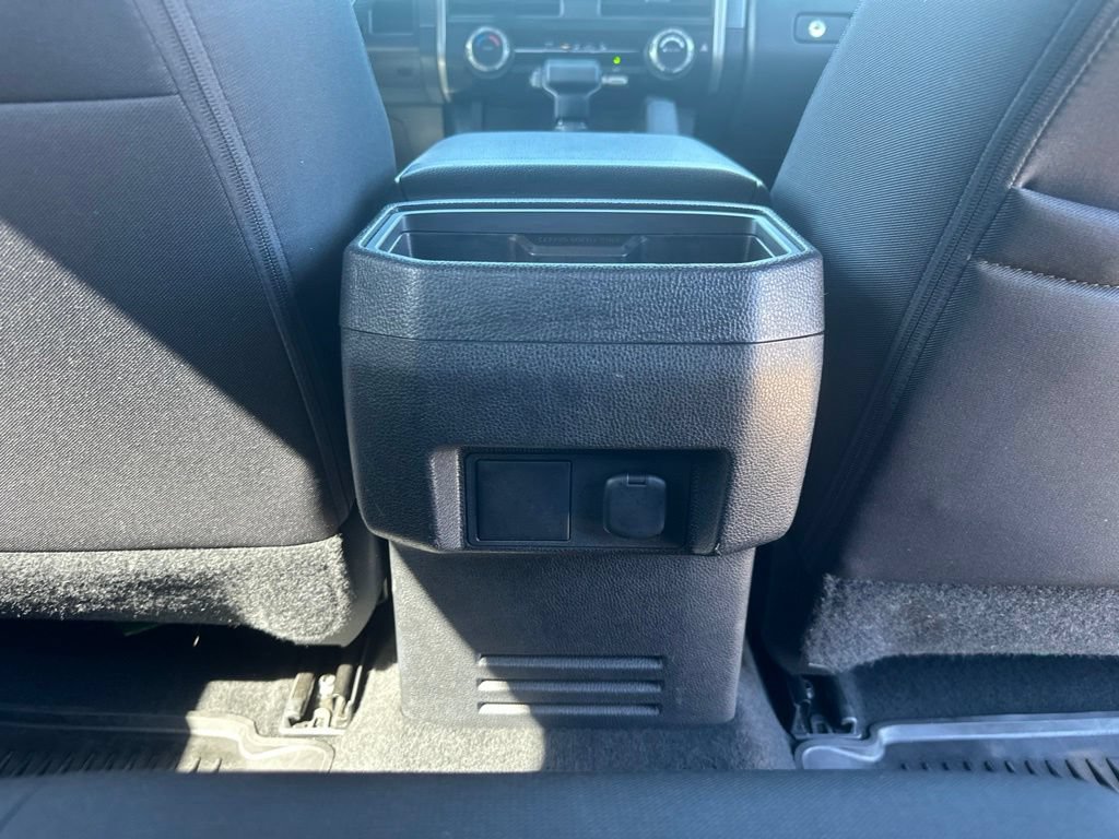 Used 2025 Toyota Tacoma SR5 AWD/4WD image 25